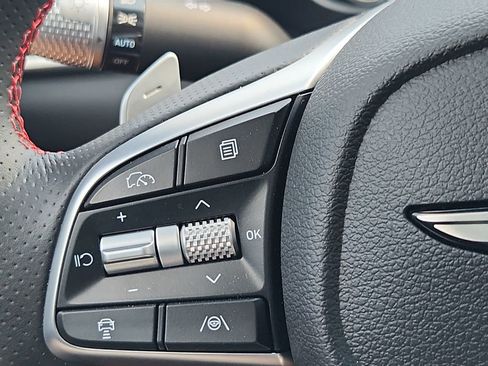 New 2025 Genesis G70 3.3T Advanced image 12