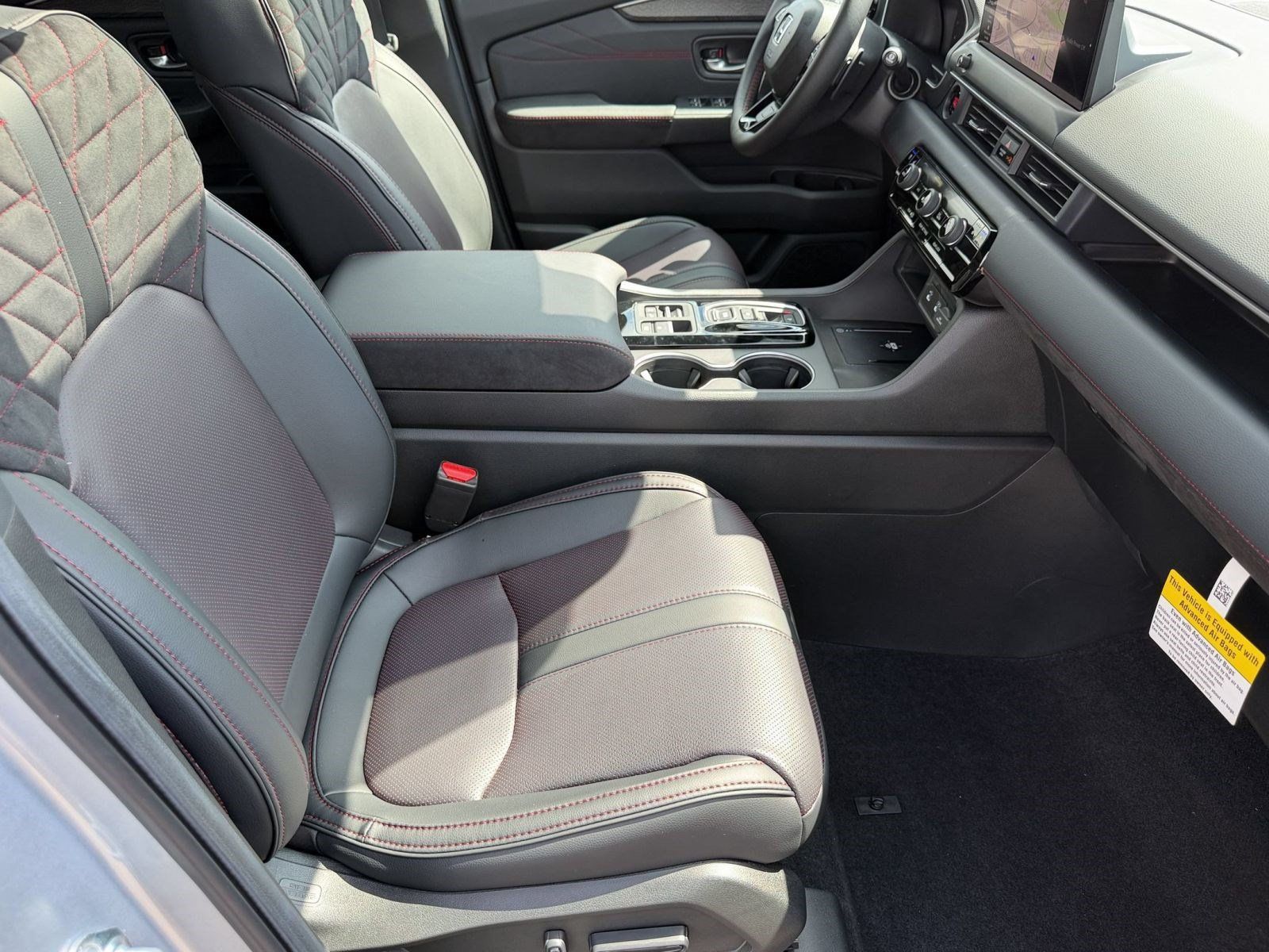 New 2026 Honda Pilot Black Edition image 21