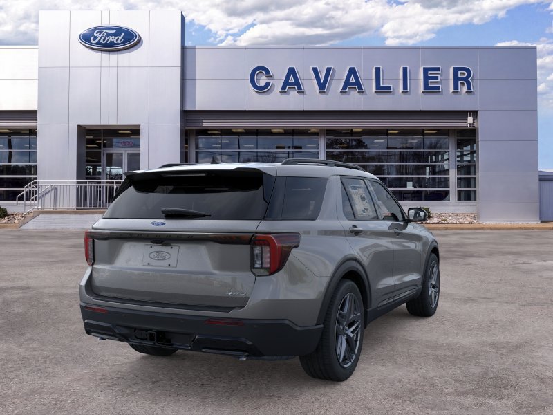 Used 2026 Ford Explorer ST-Line w/ ST-Line Street Pack AWD/4WD image 8