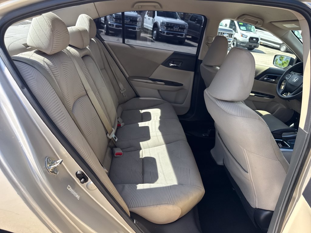 Used 2014 Honda Accord LX image 25