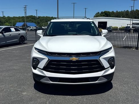 Used 2024 Chevrolet Blazer LT w/ LPO, Floor Liner Package FWD image 3
