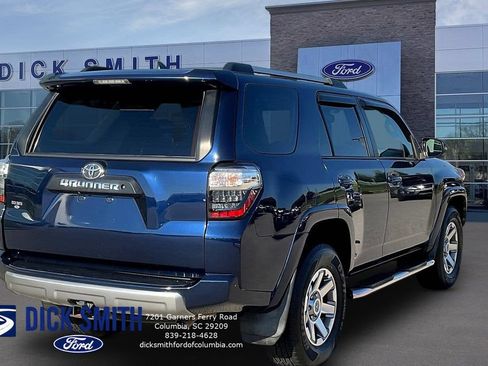 Used 2015 Toyota 4Runner Trail Premium AWD/4WD image 6