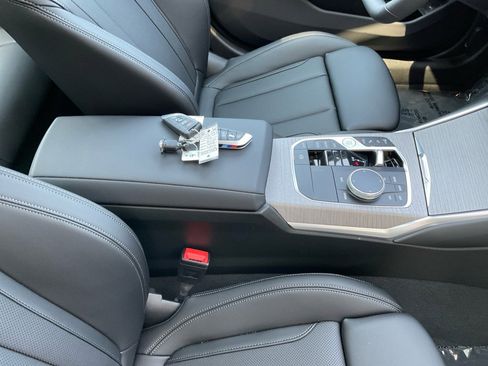 New 2026 BMW 330i Sedan w/ M Sport Package image 34