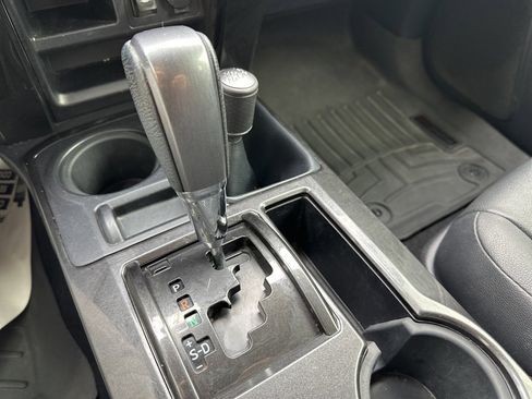 Used 2015 Toyota 4Runner Trail Premium image 10