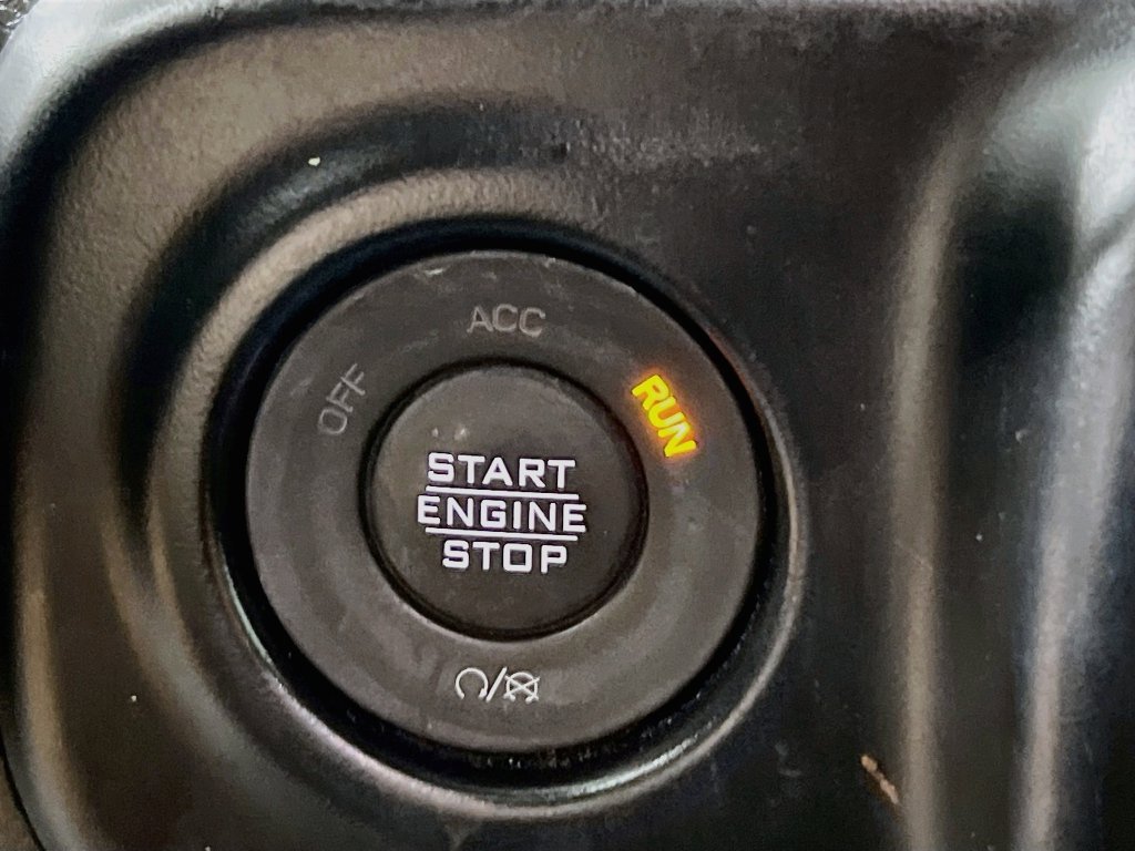 Used 2022 Jeep Wrangler Unlimited Sport AWD/4WD image 22