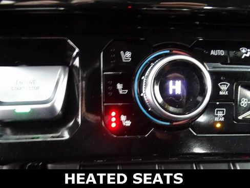 Certified 2024 GMC Sierra 1500 AT4 w/ AT4 Preferred Package image 14