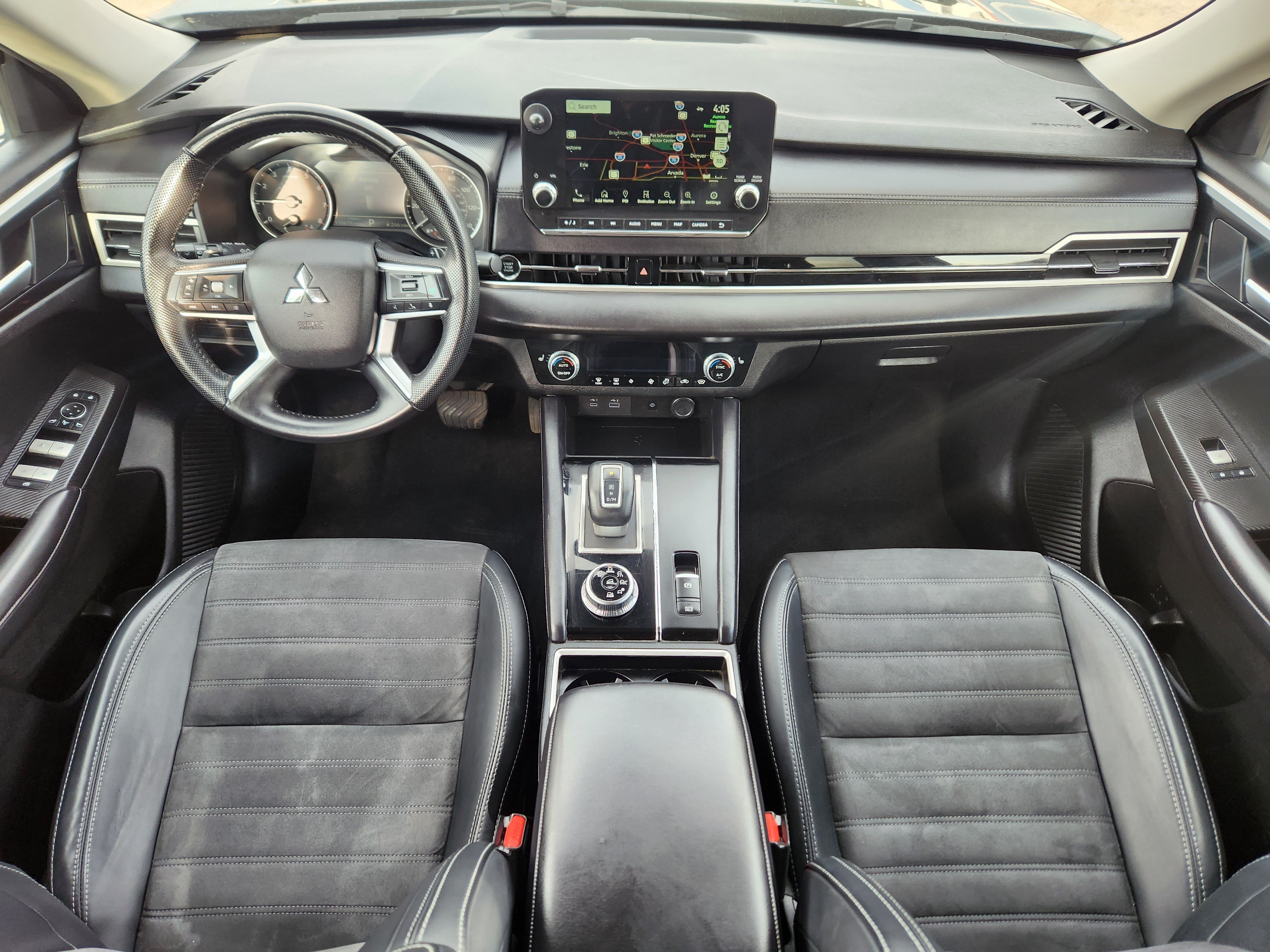 Used 2024 Mitsubishi Outlander SE AWD/4WD image 21