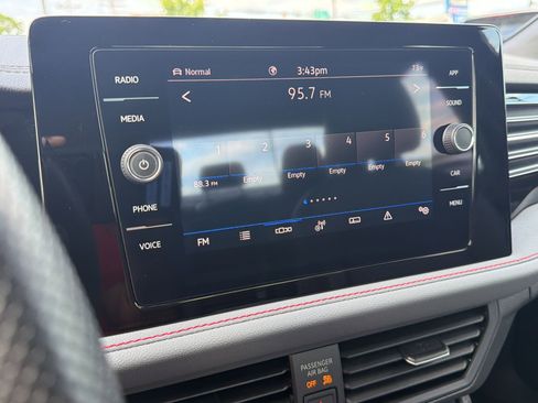 Certified 2025 Volkswagen Jetta GLI Autobahn FWD image 21