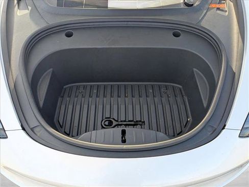 Used 2021 Tesla Model 3 Standard Range Plus image 22