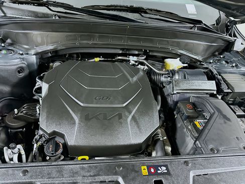 Used 2025 Kia Telluride S image 36