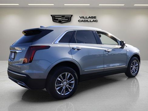 Used 2023 Cadillac XT5 Premium Luxury w/ Technology Package image 5