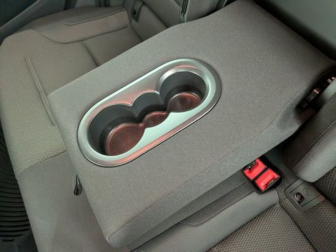 Used 2019 Volkswagen Golf S image 36