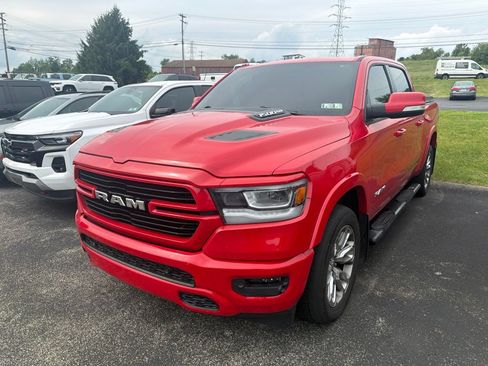 Used 2020 RAM 1500 Laramie w/ Sport Appearance Package AWD/4WD image 7