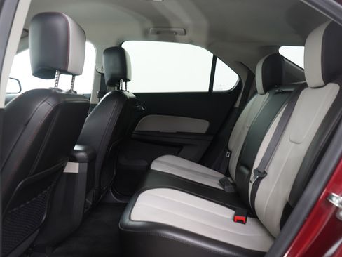 Used 2016 Chevrolet Equinox LTZ w/ Enhanced Convenience Package image 18