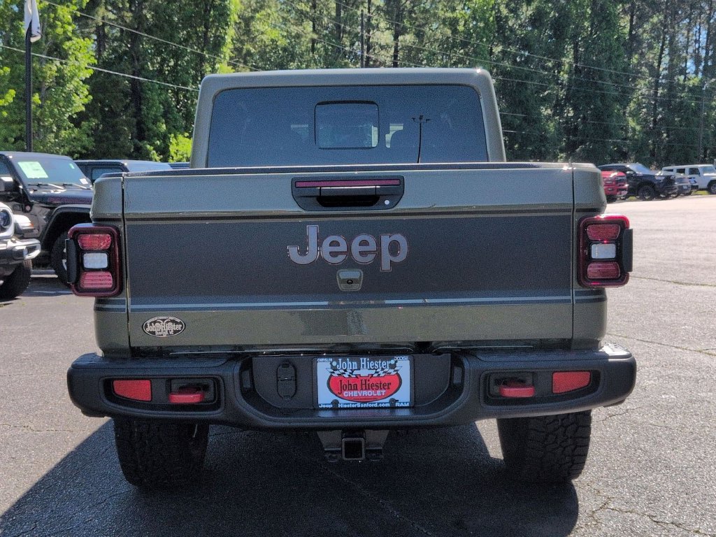 New 2026 Jeep Gladiator Mojave AWD/4WD image 4