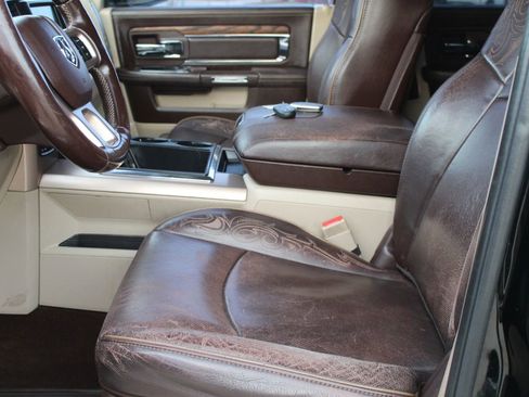 Used 2014 RAM 1500 Laramie Longhorn w/ Convenience Group image 22