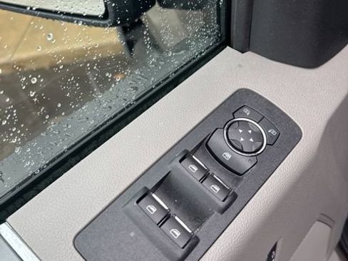 Used 2019 Ford F150 XLT w/ Equipment Group 302A Luxury image 14