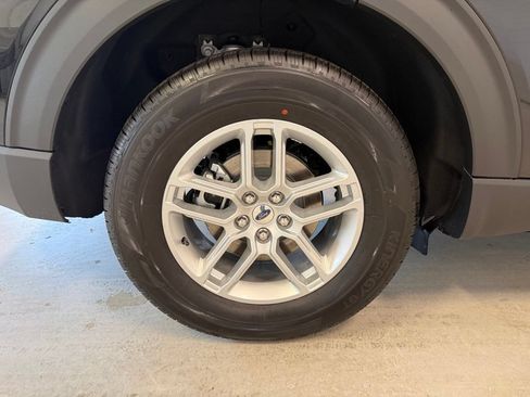 New 2026 Ford Explorer Active AWD/4WD image 37