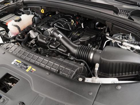 Certified 2024 Jeep Grand Cherokee L Altitude AWD/4WD image 52