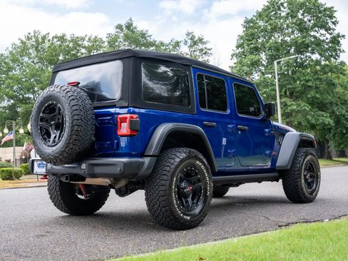 Used 2019 Jeep Wrangler Unlimited Rubicon w/ Dual Top Group AWD/4WD image 5