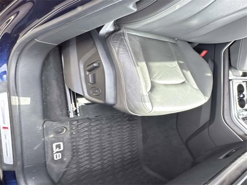 Used 2021 Audi Q8 Prestige w/ Prestige Package image 10