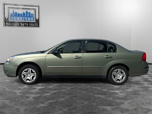 Used 2006 Chevrolet Malibu LS image 4