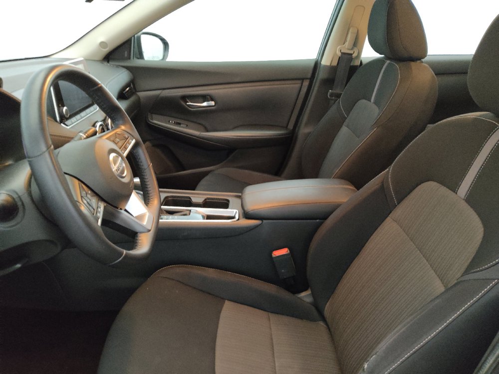 Used 2020 Nissan Sentra SV w/ Trunk Package FWD image 17