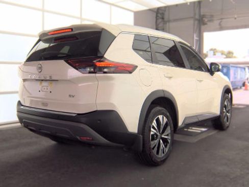 Used 2023 Nissan Rogue SV w/ SV Premium B Package FWD image 6