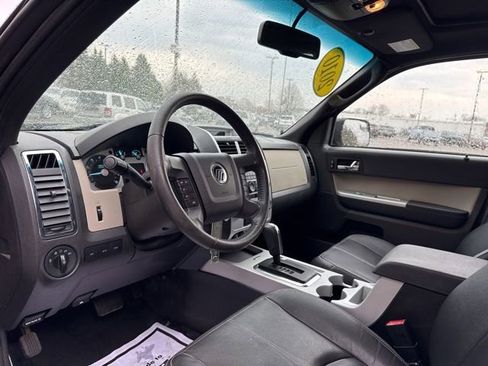 Used 2010 Mercury Mariner Premier FWD image 10