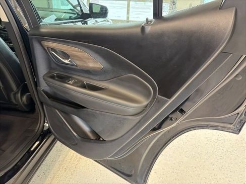 Used 2023 GMC Terrain Denali w/ Denali Premium Package image 36