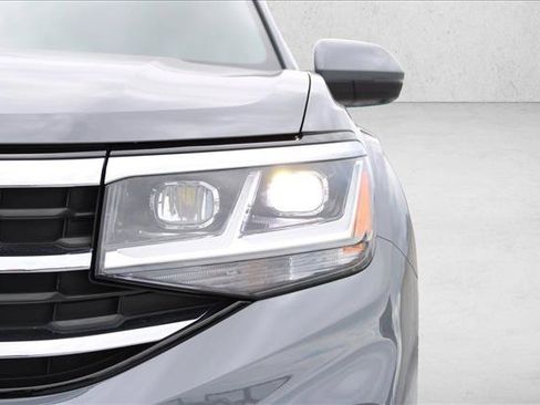 Used 2022 Volkswagen Atlas Cross Sport SEL Premium R-Line AWD/4WD image 5