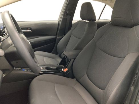 Used 2021 Toyota Corolla LE FWD image 17