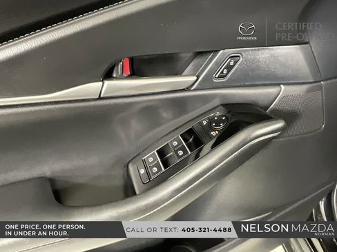 Certified 2025 MAZDA CX-30 AWD 2.5 S w/ Select Sport Pkg image 17