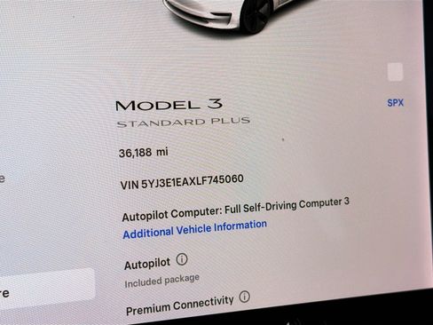 Used 2020 Tesla Model 3 Standard Range Plus image 8