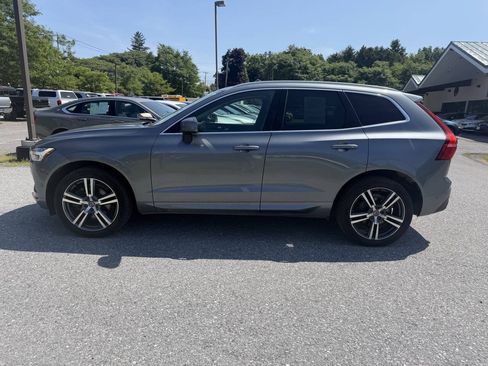 Used 2019 Volvo XC60 T6 Momentum w/ Premium Package AWD/4WD image 2