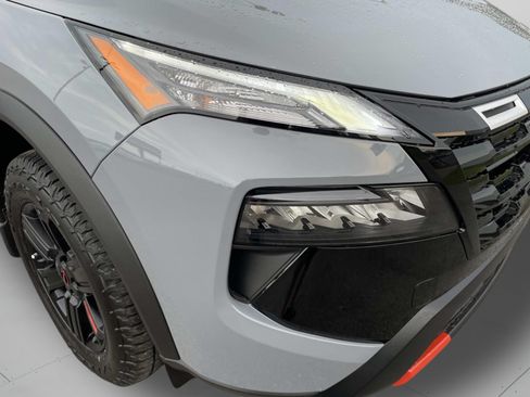 New 2026 Nissan Rogue SV AWD/4WD image 27