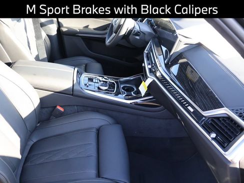 New 2026 BMW X7 M60i AWD/4WD image 11