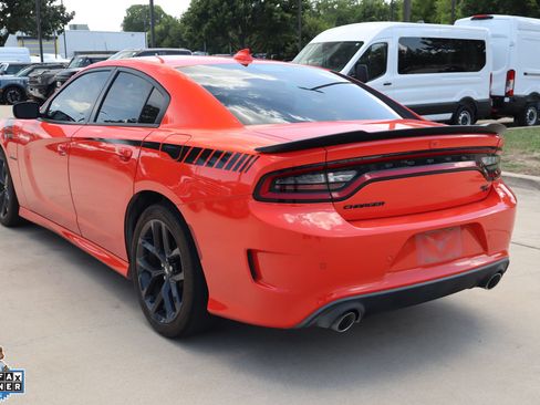 Used 2021 Dodge Charger R/T w/ Blacktop Package RWD image 6