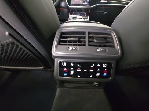 Used 2021 Audi RS 6 AWD/4WD image 26