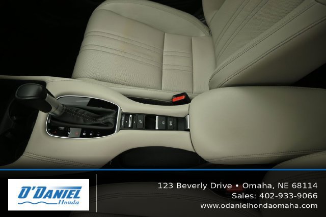 Used 2024 Honda HR-V EX-L image 35