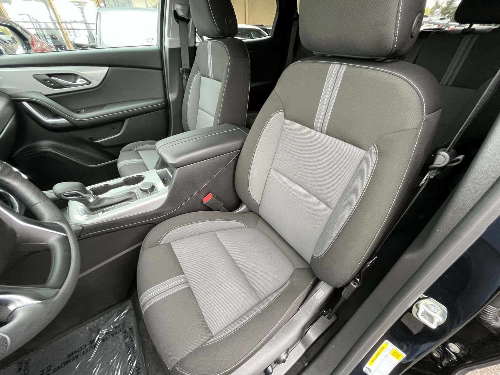 Used 2025 Chevrolet Blazer LT FWD image 36