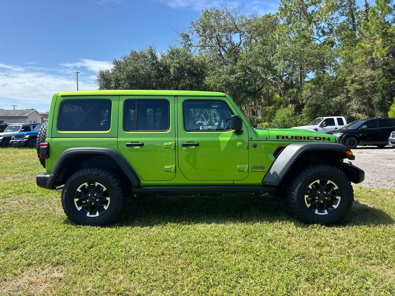New 2025 Jeep Wrangler Unlimited Rubicon w/ Safety Group AWD/4WD image 2