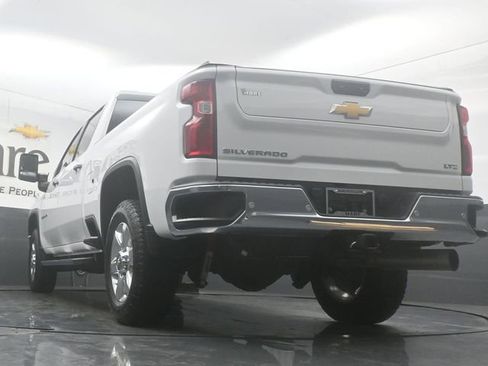 Used 2022 Chevrolet Silverado 2500 LTZ AWD/4WD image 53