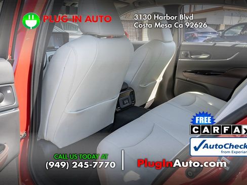 Used 2021 Toyota Mirai RWD image 9