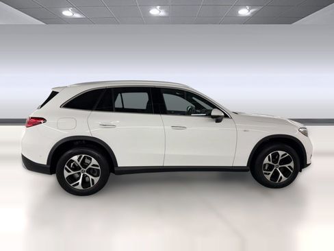 Certified 2025 Mercedes-Benz GLC 350e 4MATIC image 8