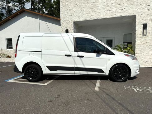 Used 2016 Ford Transit Connect XLT image 14