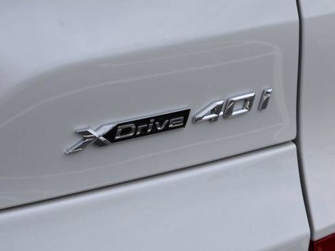 New 2026 BMW X5 xDrive40i w/ M Sport Package AWD/4WD image 10