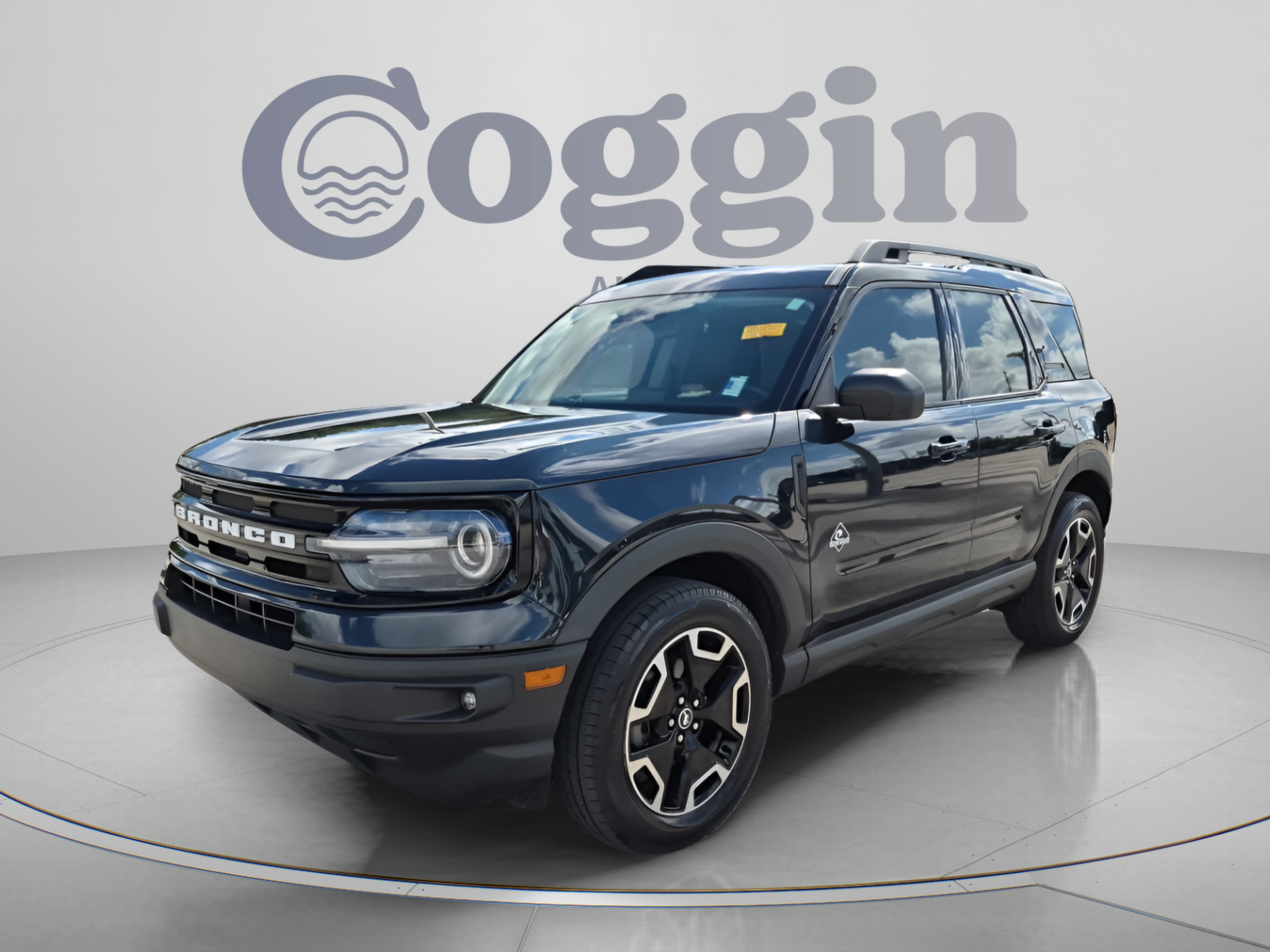 Used 2022 Ford Bronco Sport Outer Banks AWD/4WD image 2