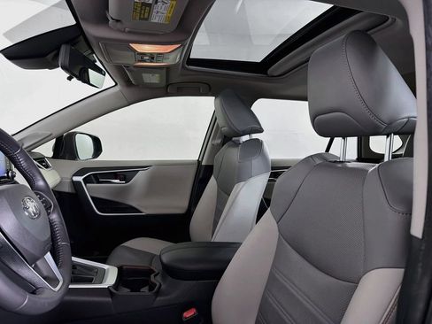 Used 2021 Toyota RAV4 Limited w/ Limited Grade Weather Package FWD image 35
