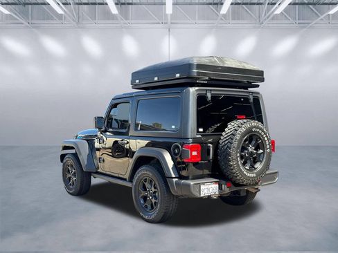 Used 2021 Jeep Wrangler Sport AWD/4WD image 4